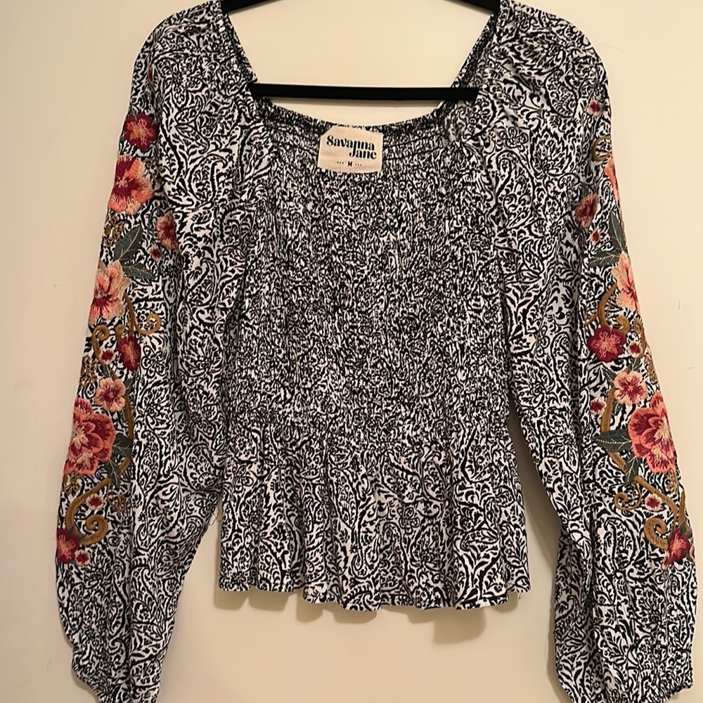 Savanna Jane. Size medium. NWT.